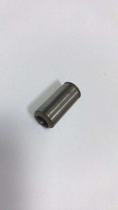 Втулка игловод. KM-340BL нижняя (04-109A-123B->DBS-DA017000)